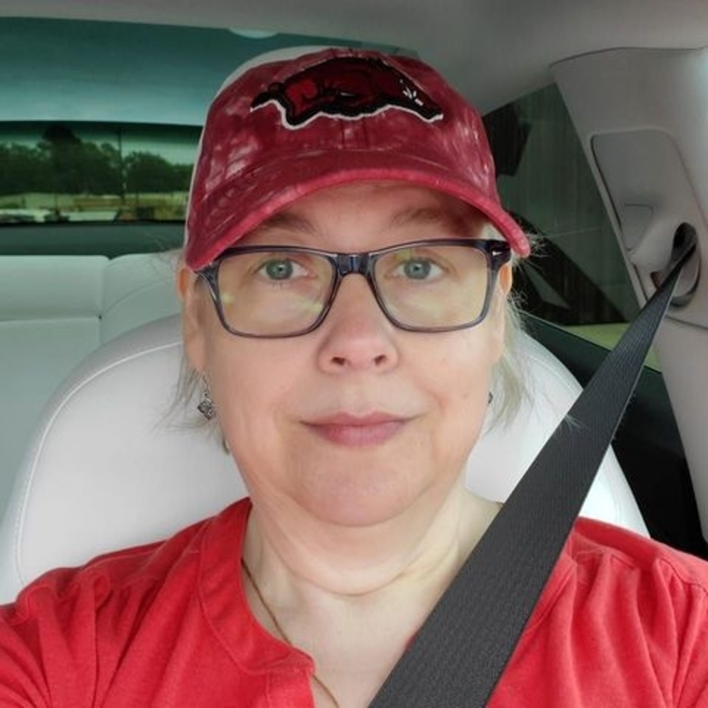 Meet your Posher, Linda